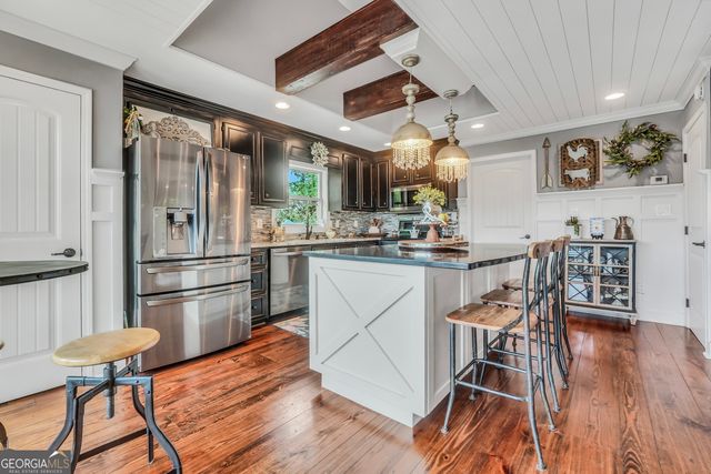298 Roberts Point Road, Jackson, GA 30233