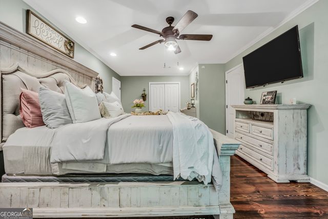 298 Roberts Point Road, Jackson, GA 30233