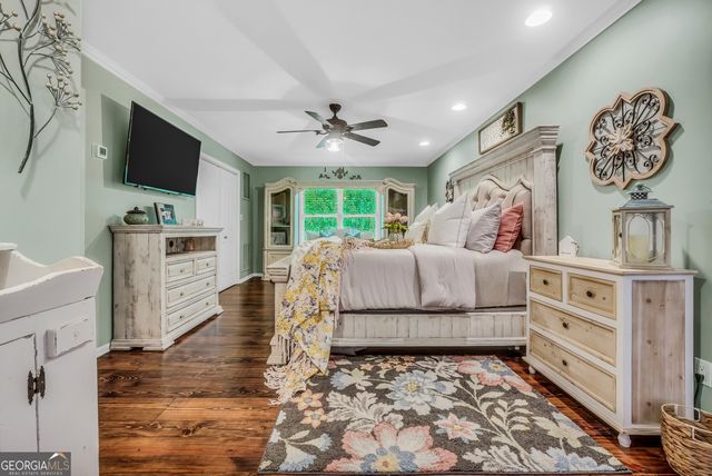 298 Roberts Point Road, Jackson, GA 30233