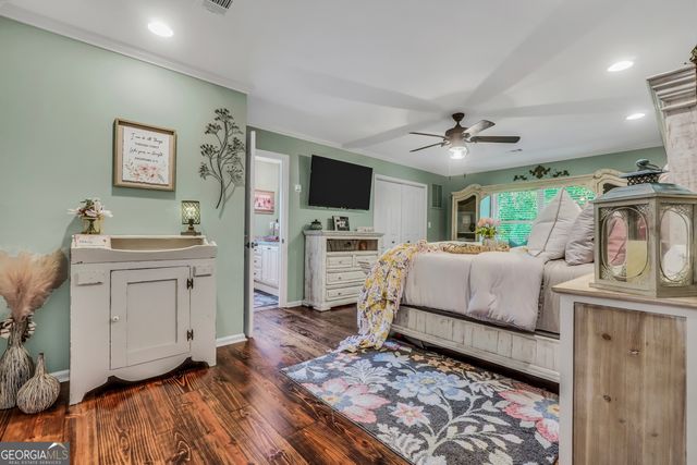 298 Roberts Point Road, Jackson, GA 30233