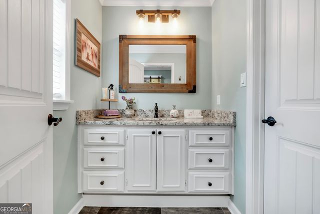 298 Roberts Point Road, Jackson, GA 30233