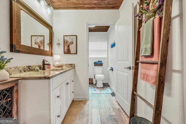 298 Roberts Point Road, Jackson, GA 30233