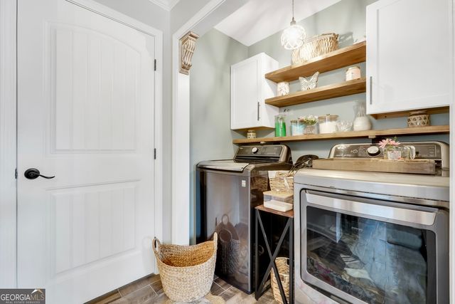 298 Roberts Point Road, Jackson, GA 30233