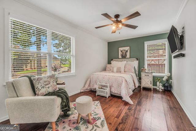 298 Roberts Point Road, Jackson, GA 30233