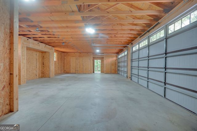 298 Roberts Point Road, Jackson, GA 30233