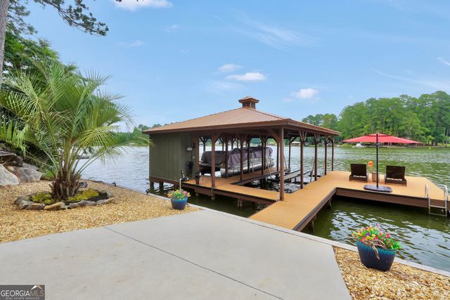 298 Roberts Point Road, Jackson, GA 30233