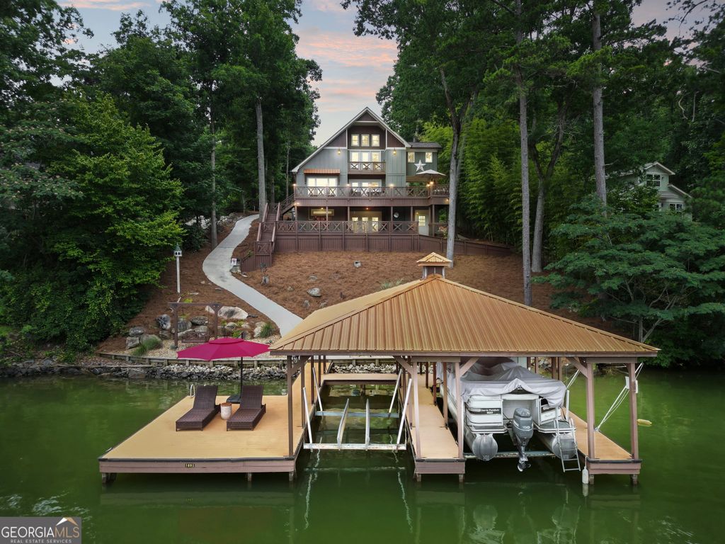 298 Roberts Point Road, Jackson, GA 30233
