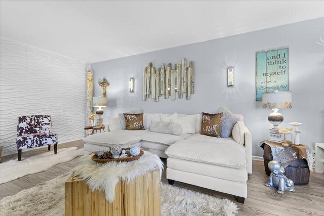 2440 Charing Cross DR, Roanoke, VA 24018