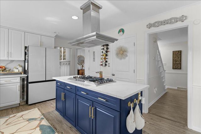 2440 Charing Cross DR, Roanoke, VA 24018