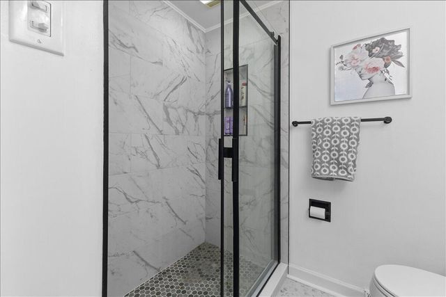 2440 Charing Cross DR, Roanoke, VA 24018