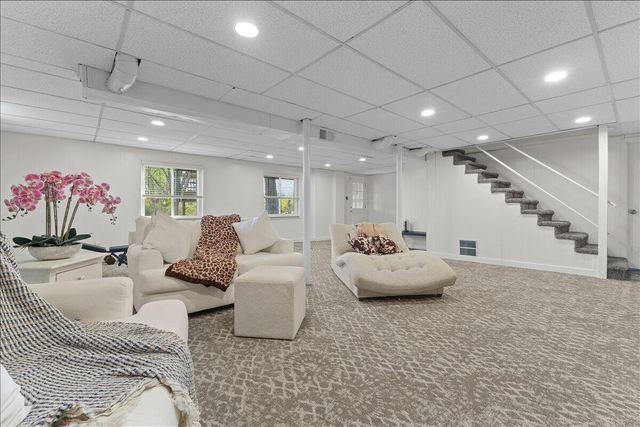 2440 Charing Cross DR, Roanoke, VA 24018