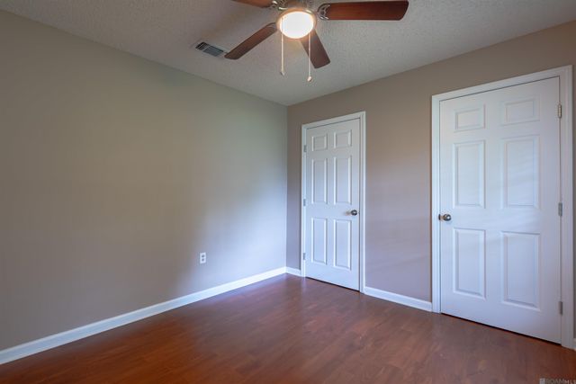 13423 Clear Oak Ave, Central, LA 70818