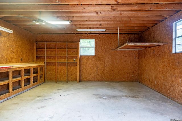 13423 Clear Oak Ave, Central, LA 70818