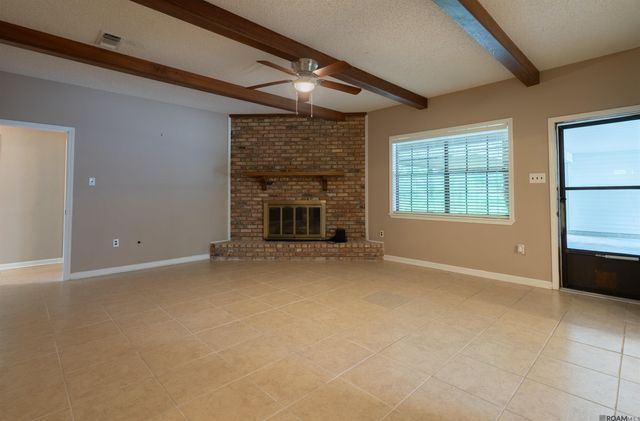 13423 Clear Oak Ave, Central, LA 70818