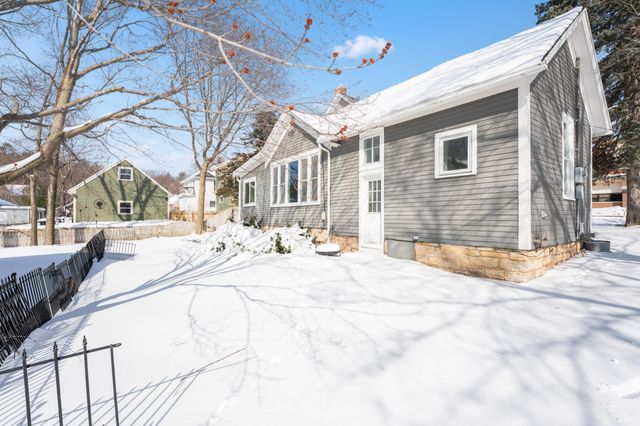 620 7th Street SW, Rochester, MN 55902