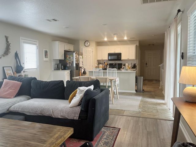 1306 Davis Mountain LOOP, Cedar Park, TX 78613