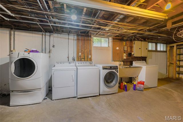 8100 Delmar Boulevard 1W, University City, MO 63130