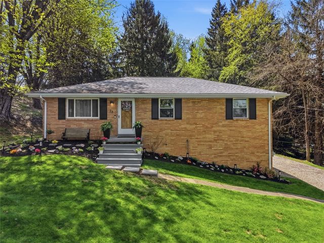 28 Guinn Dr, Amwell, PA 15301