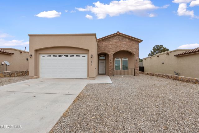 5822 WILLET Drive, Santa Teresa, NM 88008