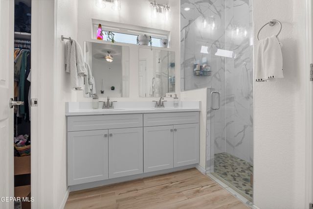 5822 WILLET Drive, Santa Teresa, NM 88008