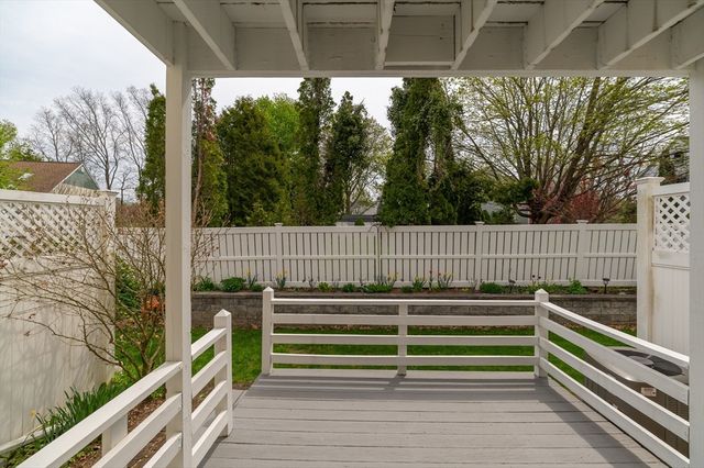 38 Kimball Ave 6, Ipswich, MA 01938