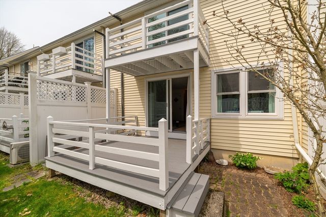 38 Kimball Ave 6, Ipswich, MA 01938