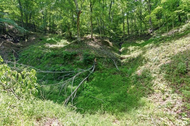 5041 Slaters Creek Access Rd, Goodlettsville, TN 37072