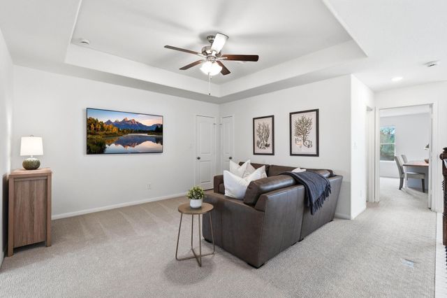 208 Peninsula Point Drive, Montgomery, TX 77356