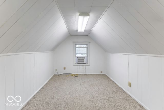 907 S East Street, Indianapolis, IN 46225