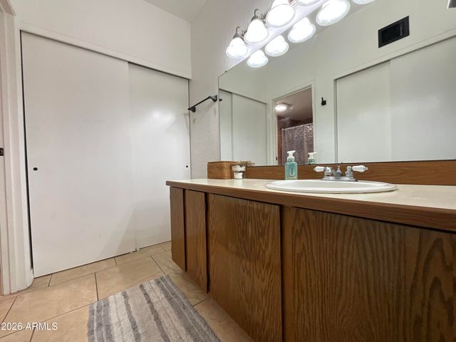 7924 E COLETTE Circle 83, Tucson, AZ 85710