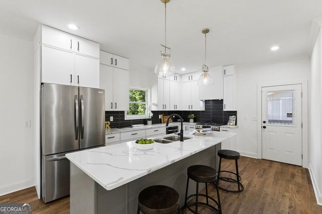 2303 Whites Mill Road, Decatur, GA 30032