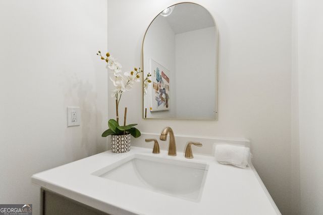 2303 Whites Mill Road, Decatur, GA 30032