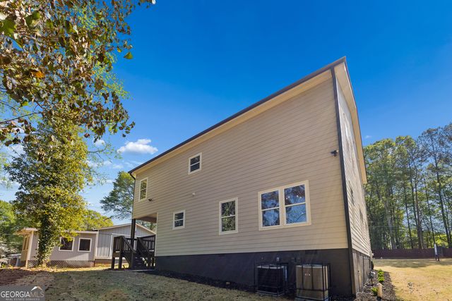 2303 Whites Mill Road, Decatur, GA 30032