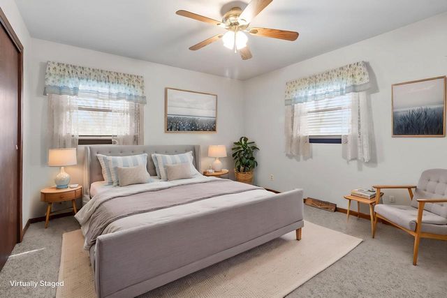 301 W Westlawn AVENUE, Elkhorn, WI 53121