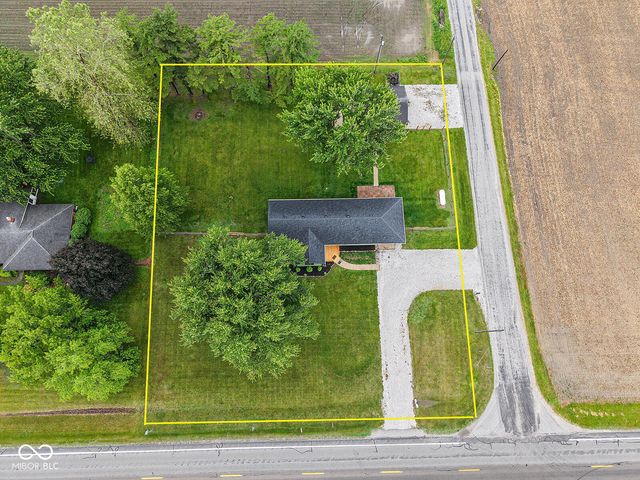 1018 S State Road 213, Tipton, IN 46072