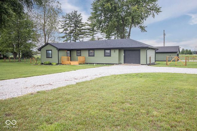 1018 S State Road 213, Tipton, IN 46072