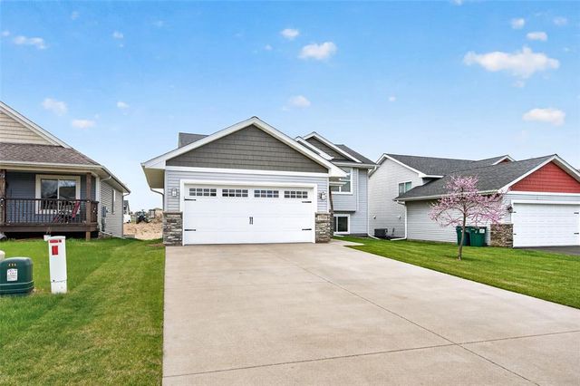 1769 Windflower Street, River Falls, WI 54022