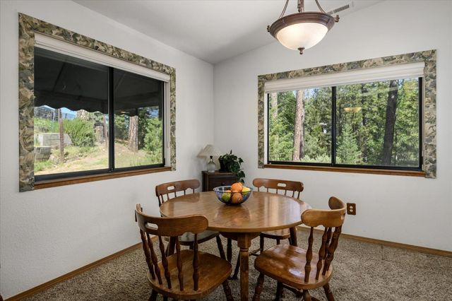 3950 Frog Hollow Dr, Placerville, CA 95667