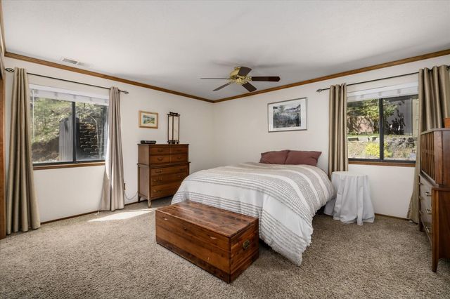 3950 Frog Hollow Dr, Placerville, CA 95667