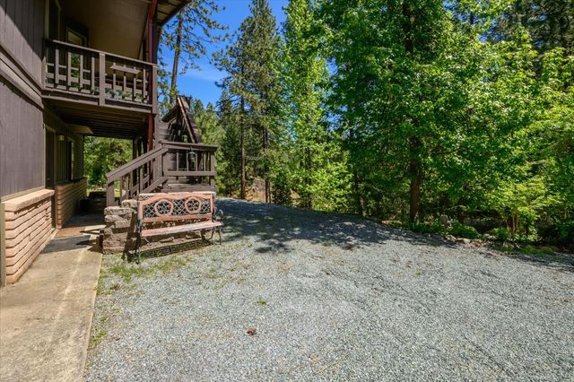 3950 Frog Hollow Dr, Placerville, CA 95667