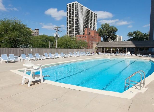 4250 N Marine Drive 1223, Chicago, IL 60613