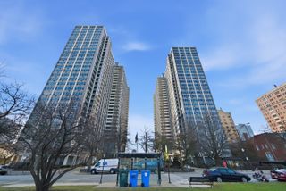 4250 N Marine Drive 1223, Chicago, IL 60613