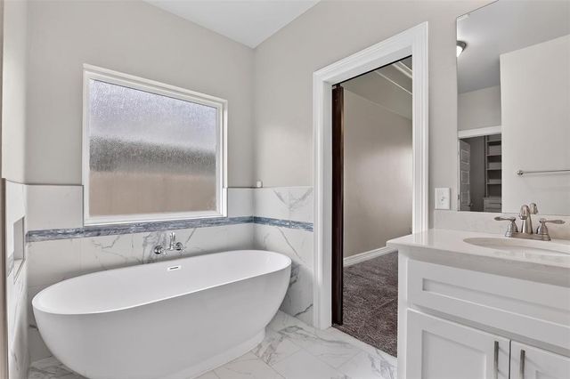17808 Rich Earth Court, Edmond, OK 73012