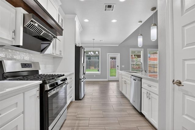 17808 Rich Earth Court, Edmond, OK 73012