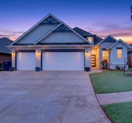 17808 Rich Earth Court, Edmond, OK 73012