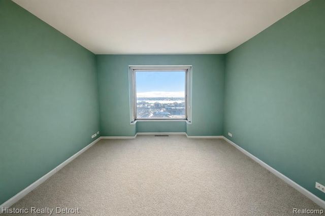 1300 E Lafayette Street 905, Detroit, MI 48207