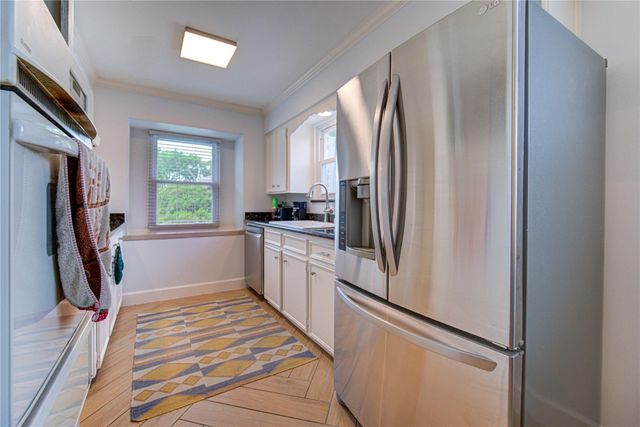 11826 Monticeto Lane, Meadows Place, TX 77477