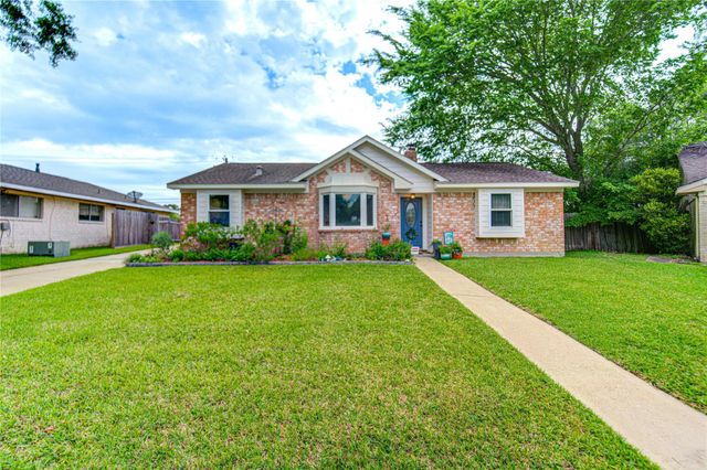 11826 Monticeto Lane, Meadows Place, TX 77477
