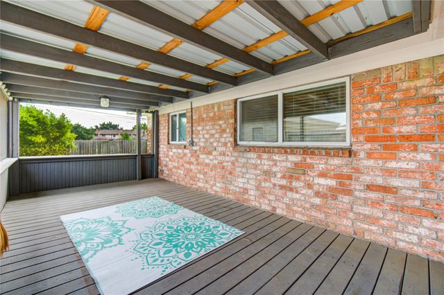 11826 Monticeto Lane, Meadows Place, TX 77477