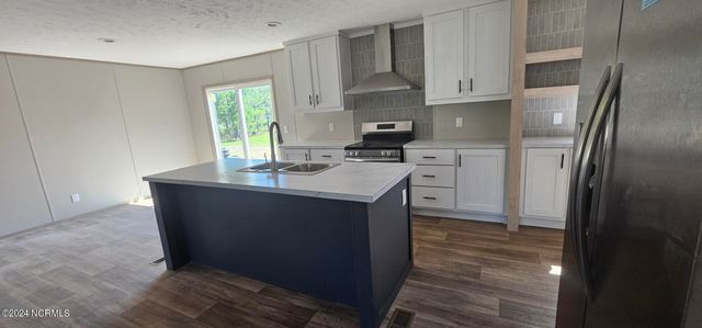 104 Dundee Trail, Holly Ridge, NC 28445